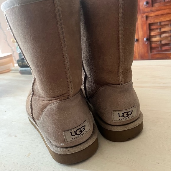 UGG Sheepskin Tan Tall Winter Boots Women’s 8 - Picture 4 of 15